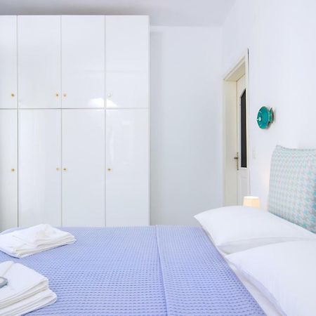 Agora Apartment Лименас Екстериор снимка